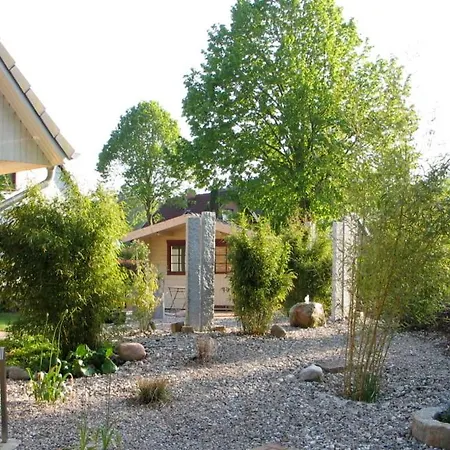 Modernes 5-sterne-ferienhaus Im Maisonettenstil In Дамп