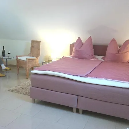 Premium-ferienhaus Im Maisonettenstil In Semesterbostad Damp