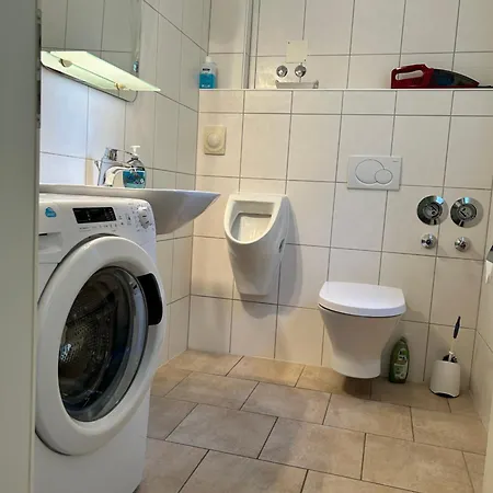 Modernes 5-sterne-ferienhaus Im Maisonettenstil In דאמפ